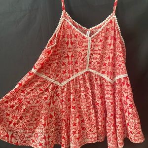 Xhiliration Bohemian Gypsy Hippie flowy top adjustable straps Sz 2XL V-Neckline